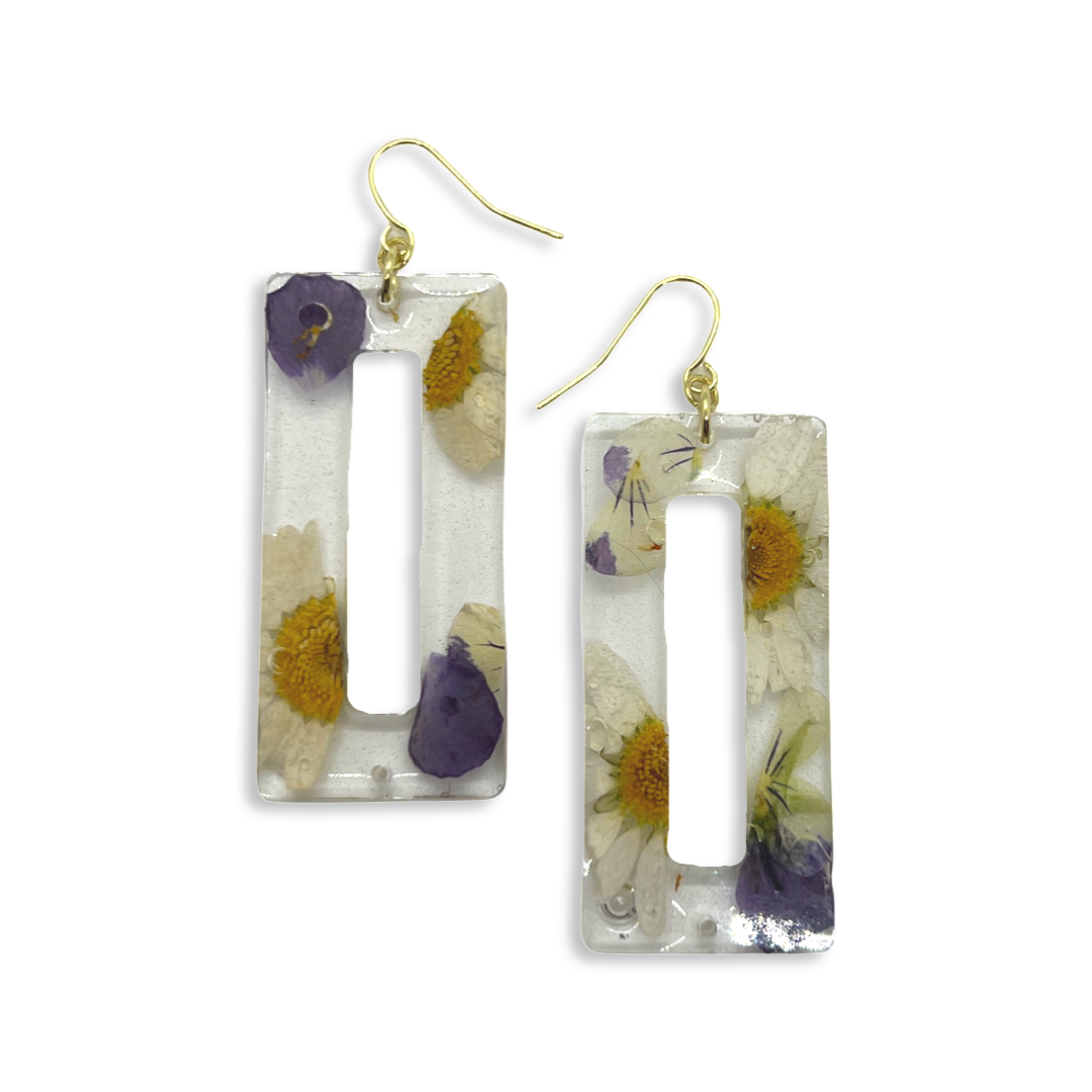 White & purple daisy earrings