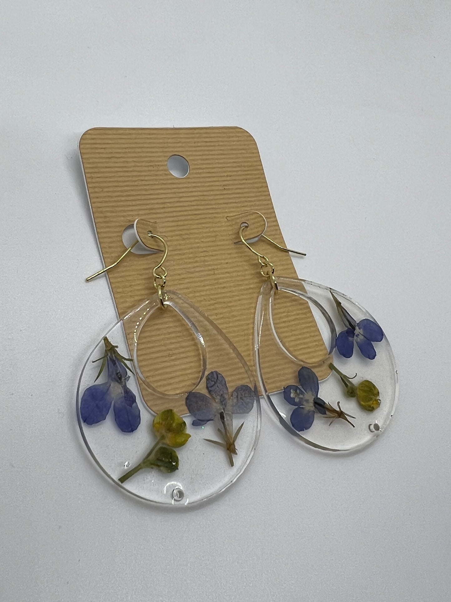 Teardrop cut-out flower earrings